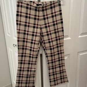 Crop pull on pant.